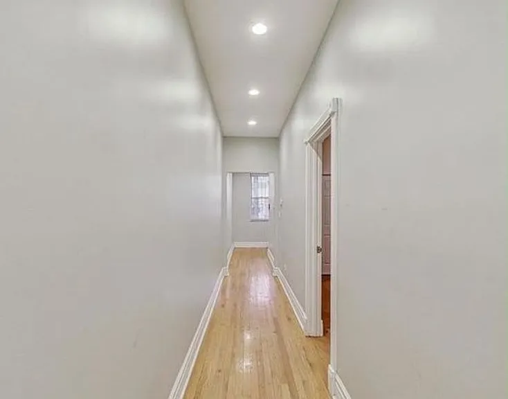 4529 S Prairie Ave #1S — Photo 1