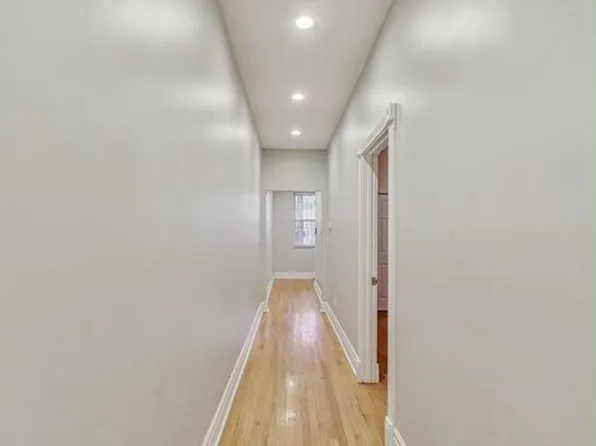4529 S Prairie Ave APT 1S, Chicago, IL 60653