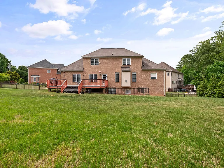 2701 Logan Estates Run — Photo 46