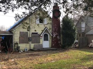 186 4th Ave, Huntington Station, NY 11746