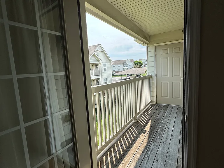 1833 Piedmont Cir — Photo 21