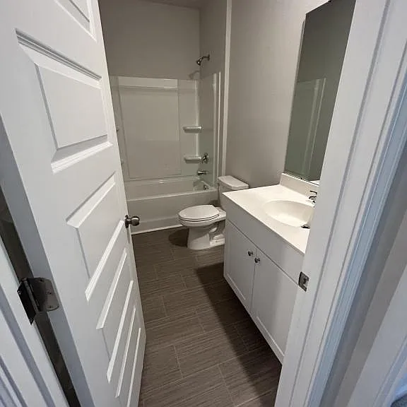 8048 Forest Edge Dr — Photo 32
