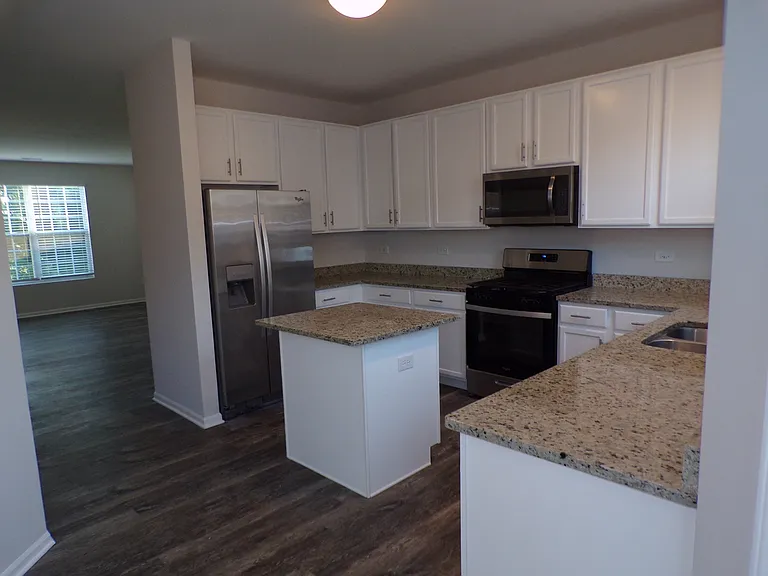 1645 W Turtle Creek Ln — Photo 12