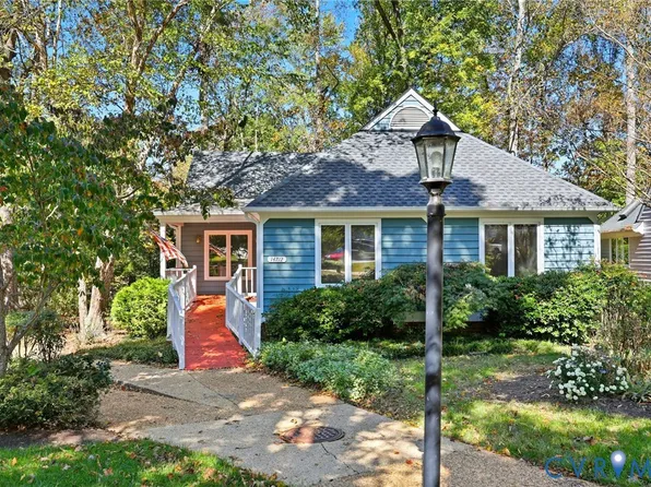 14712 Boyces Cove Dr, Midlothian, VA 23112