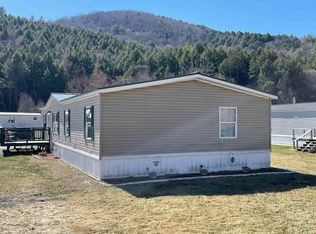 22 James Pl, Bethel, VT 05032