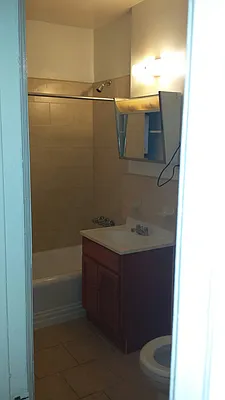 Rented by Smart NY Realty LLC | media 7