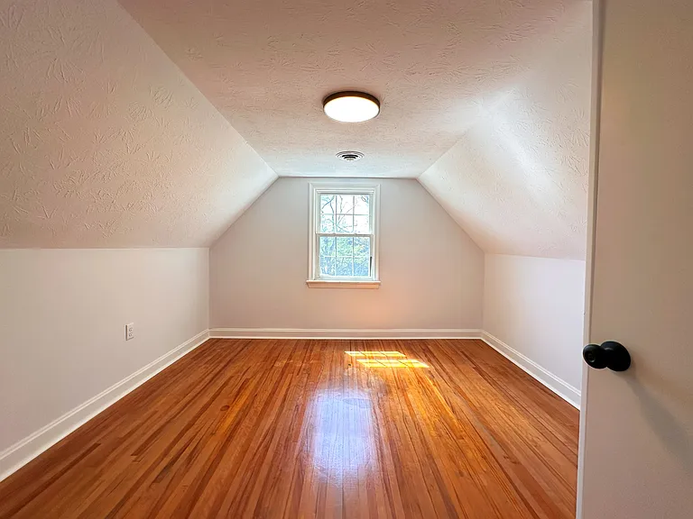 2057 Lee Jackson Hwy — Photo 34