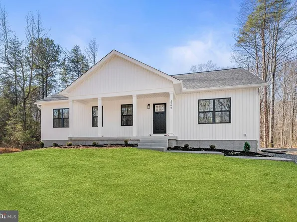 4292 Moody Town Rd, Bumpass, VA 23024