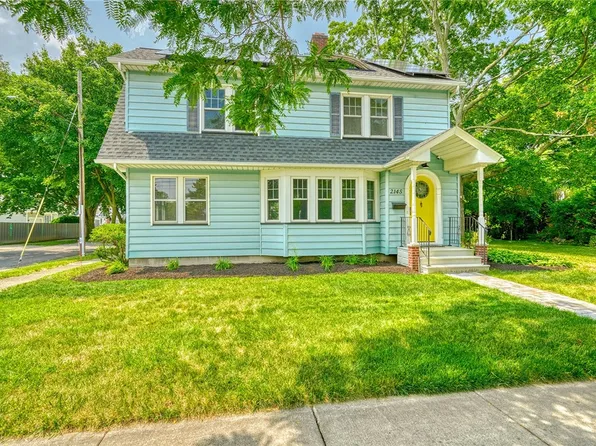 2145 Dewey Ave, Rochester, NY 14615
