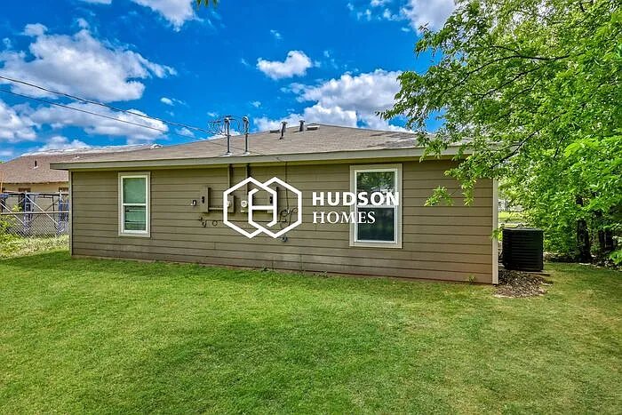 2204 Tilden St #A — Photo 12
