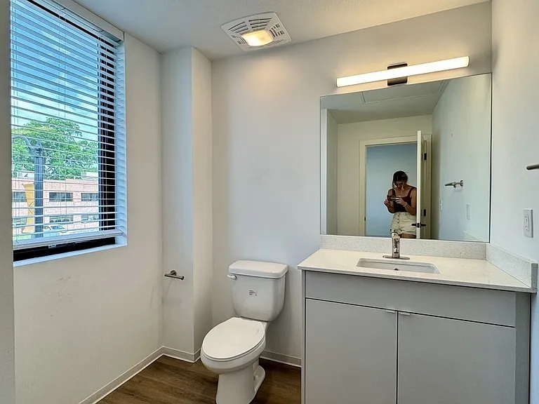 6115 Nieman Rd #6109B — Photo 6