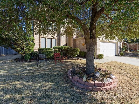 5th image of 776 Texas Oak Trl