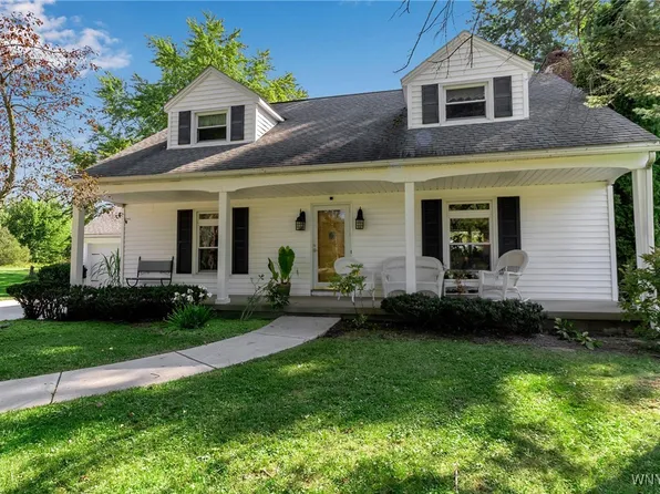 133 Ransom Rd, Lancaster, NY 14086