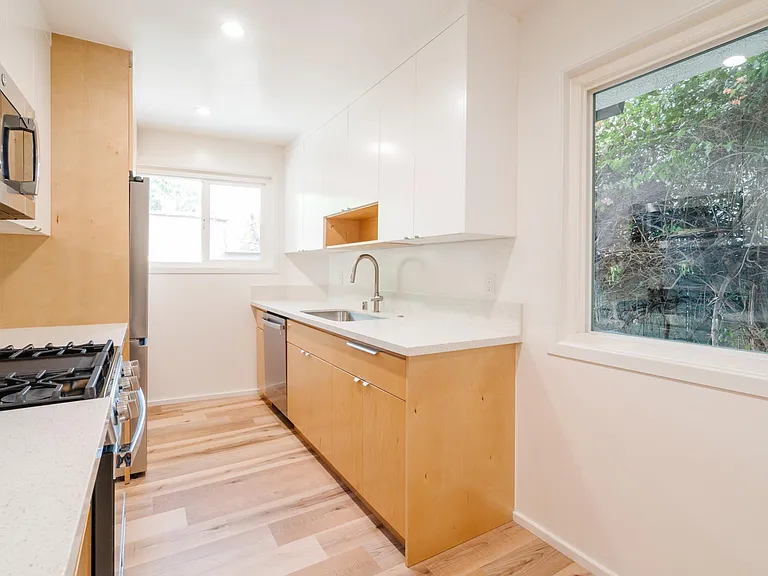 1318 S Ogden Dr #3 — Photo 3