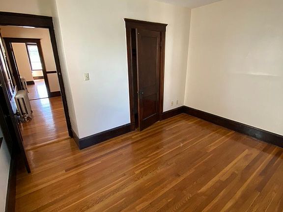 4th image of 231 Independence Ave #2