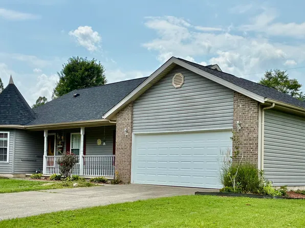 367 Banks Branch Rd #3, Campton, KY 41301