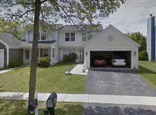 2344 Meadows Ln, Round Lake Beach, IL