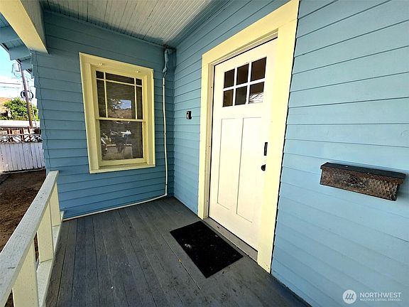 3rd image of 619 King Street