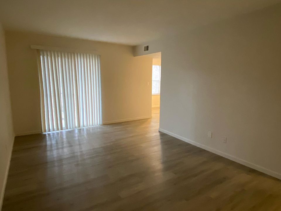 1st image of 5802 W Haymeadow Ln #5417-1B