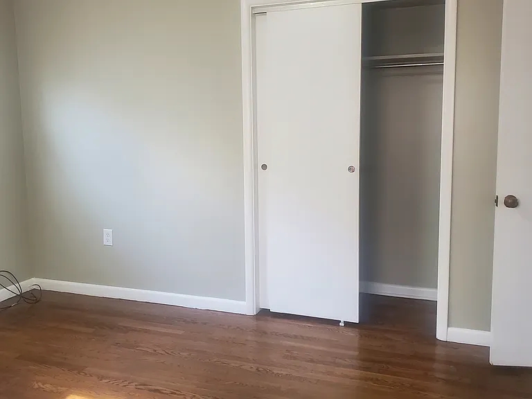 3705 Manchester Rd — Photo 15
