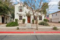 E Isleta Ave-001.jpg