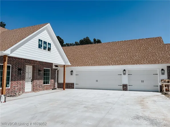 1414 Porter Pl, Alma, AR 72935