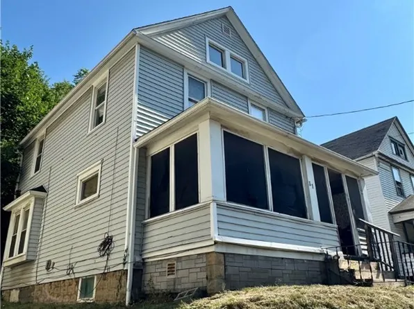 31 E Emerling Ave, Akron, OH 44301