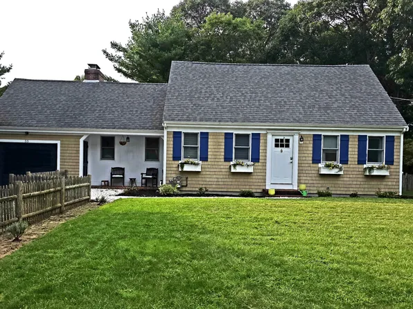 55 Deerfield Road, Osterville, MA 02655