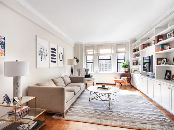 221 West 82nd Street image 1 of 12