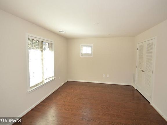 1st Floor Den