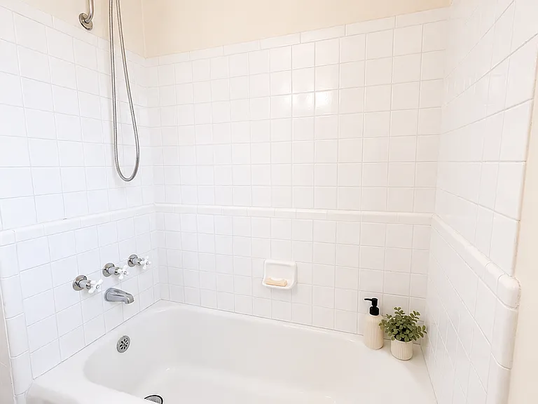 663 Pierce St — Photo 31