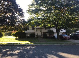 23 Borton Dr, Woodstown, NJ 08098