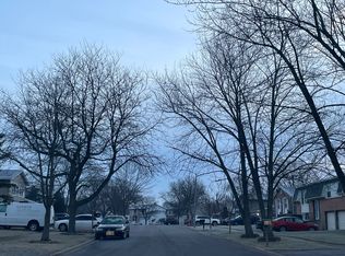 433 Nassau Ave, Bolingbrook, IL 60440