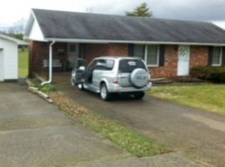 135 Crest Ave, Flemingsburg, KY 41041