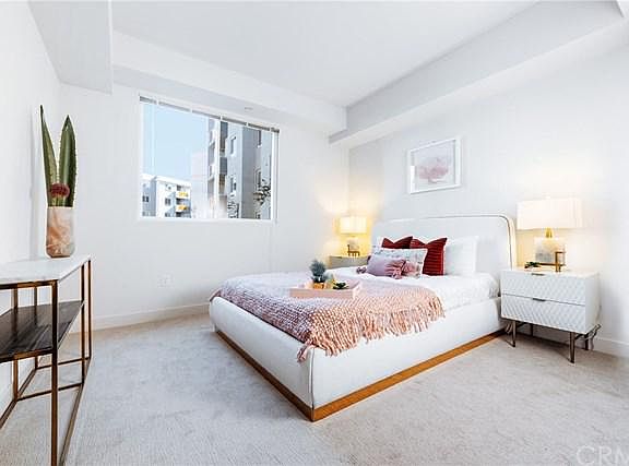 2nd image of 12801 Brookhurst St #1306