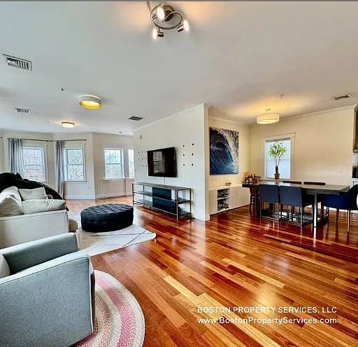 15 Millmont St #2 — Photo 7