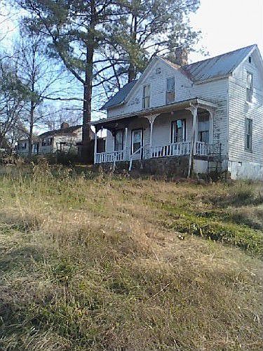 1st image of 405 Cumberland City Rd