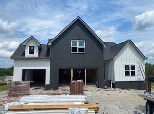 1521 Errel Dowlen Rd, Pleasant View, TN 37146