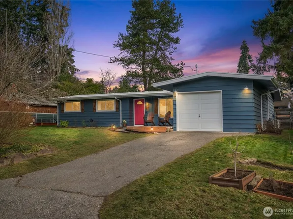 21615 82nd Avenue W, Edmonds, WA 98026