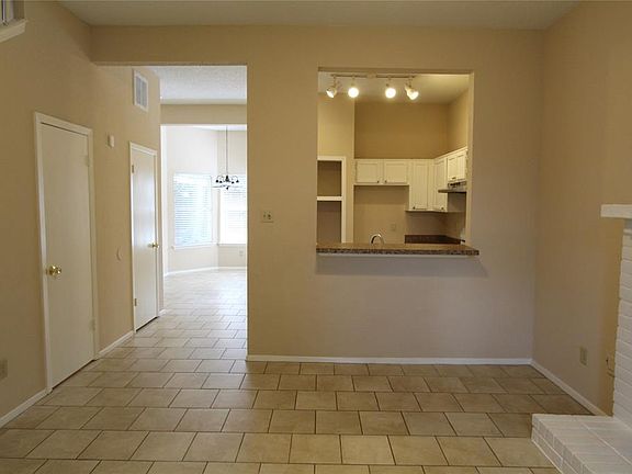4th image of 17015 Tranquil Dr