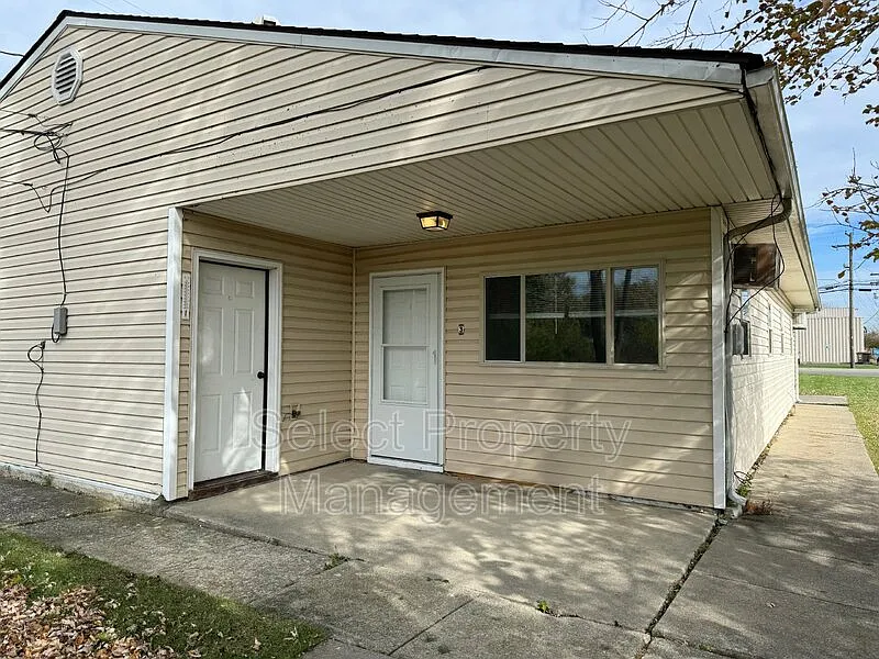 Building Photo - 7608 Bluffton Rd #3