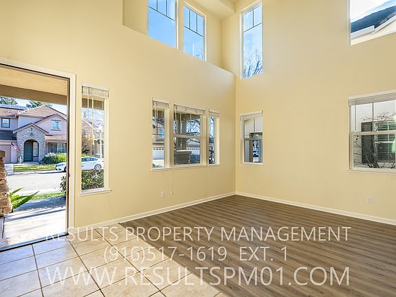 4th image of 404 Donegal Ct