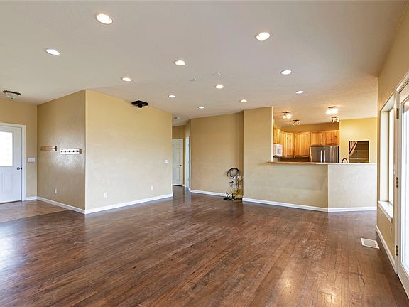4th image of 2194 Sage Ct