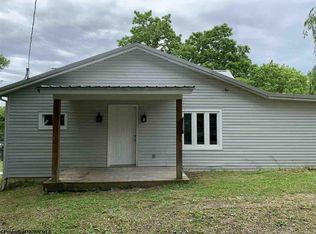 19 Overhill Rd, Haywood, WV 26366