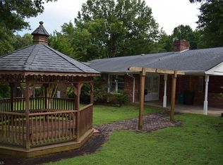 12 Culbreth Ave, Thomasville, NC 27360