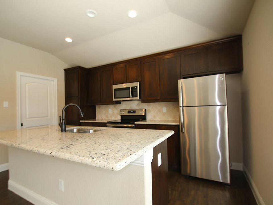 1st image of 1308-1312 White Sand Dr