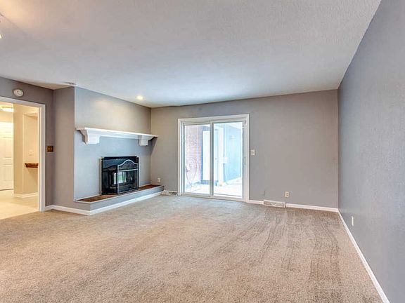 2nd image of 1532 La Paloma Dr