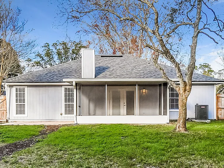 11180 Barbizon Cir E — Photo 16
