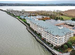 60 Harbor Cv, Piermont, NY 10968