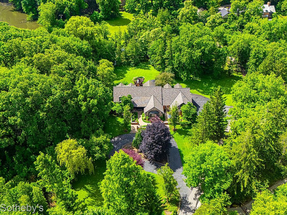1st image of 161 Lone Pine Rd